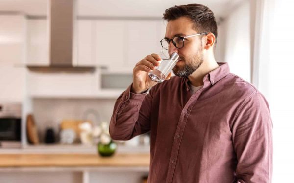 De ce este importantă hidratarea pentru mobilitatea articulară?